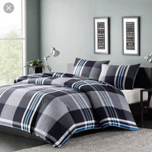 7/7 BEDSHEETS, DUVET AND 4 PILLOW CASES - Image 20