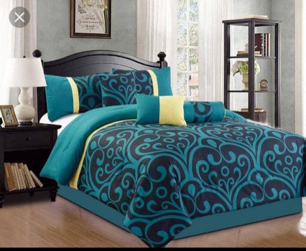 7/7 BEDSHEETS, DUVET AND 4 PILLOW CASES - Image 25