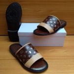 HIGH QUALITY ITALIAN LEATHER SLIPPERS