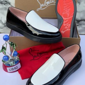 VERSACE: LUXURY SHOES - Image 20