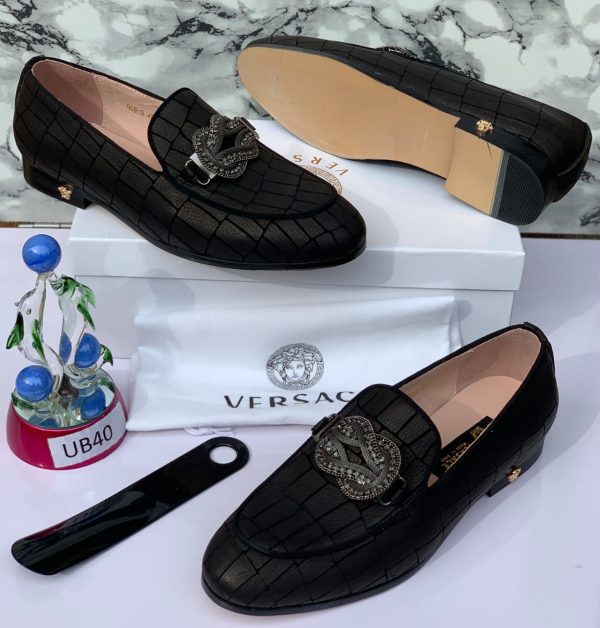 VERSACE: LUXURY SHOES - Image 14