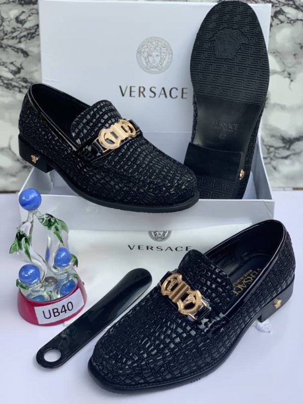 VERSACE: LUXURY SHOES - Image 16