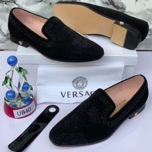 VERSACE: LUXURY SHOES - Image 4