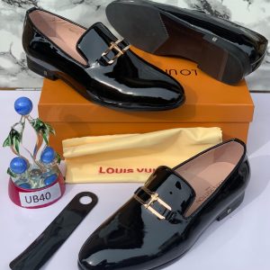 VERSACE: LUXURY SHOES - Image 3