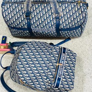 QUALITY TRAVEL BAG - Image 13