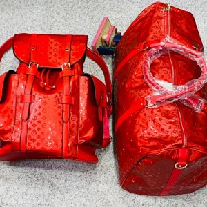 QUALITY TRAVEL BAG - Image 14