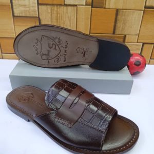 QUALITY LEATHER SLIPPERS - Image 4