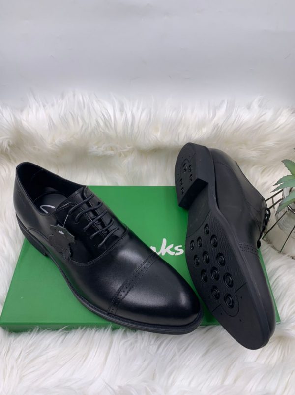 QUALITY CLARKS LEATHER SHOE - Image 2