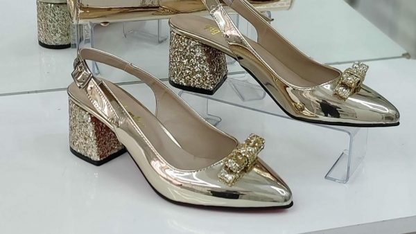 QUALITY FEMALE HEEL SANDALS - Image 9