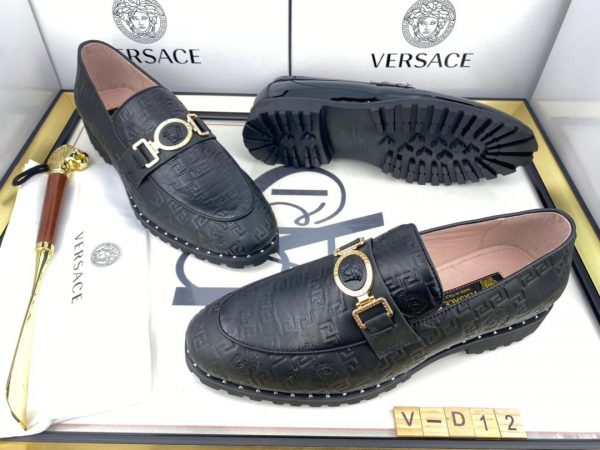 VERSACE: LUXURY SHOES - Image 3