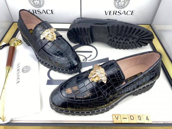 VERSACE: LUXURY SHOES - Image 4