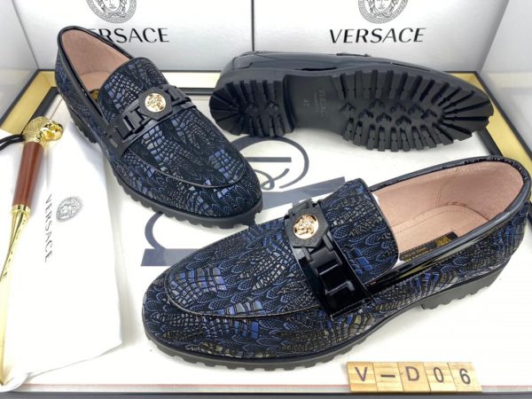 VERSACE: LUXURY SHOES - Image 7