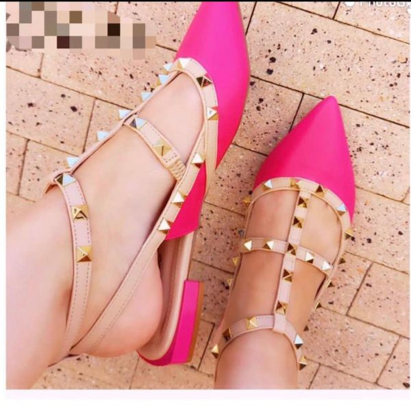 Beautiful flat heel shoes for ladies