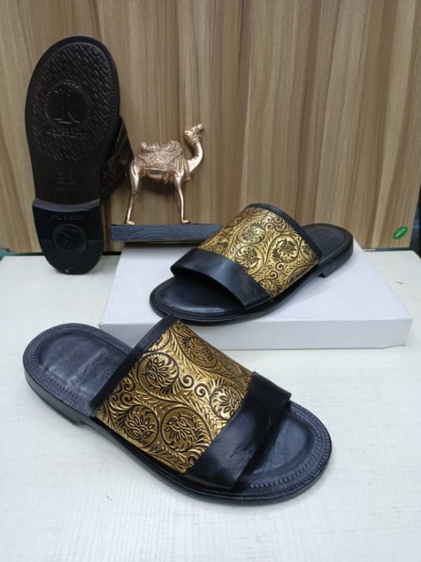 LEATHER SLIPPERS FOR MEN - Image 7
