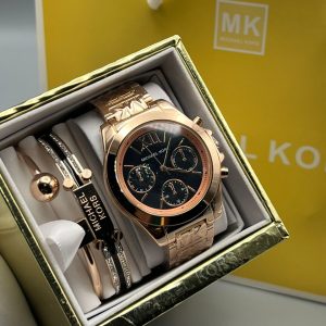 Ladies Wristwatch set with Bracelets