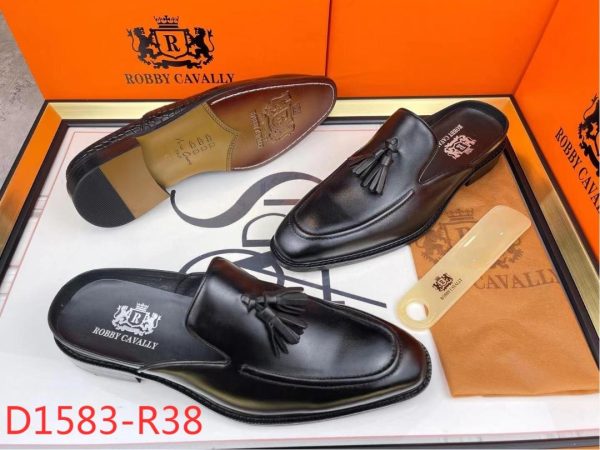 Original leather half-shoes for men