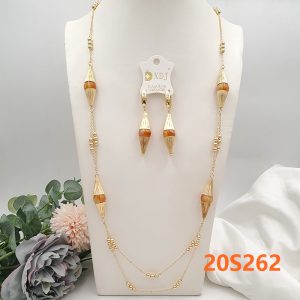 Pearl Necklace and Earring for ladies or women