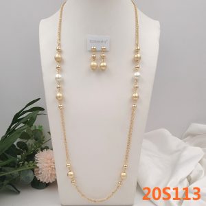 Pearl Necklace and Earring for ladies or women