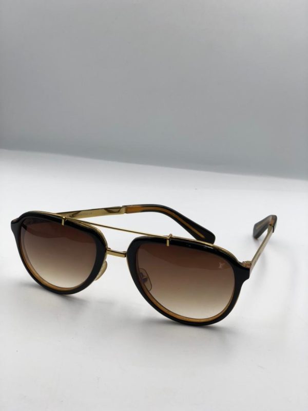 QUALITY SUNGLASSES - Image 26