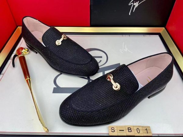 Designer shoes for men