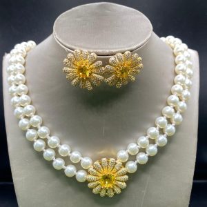 Pearl Necklace and Earring for ladies or women