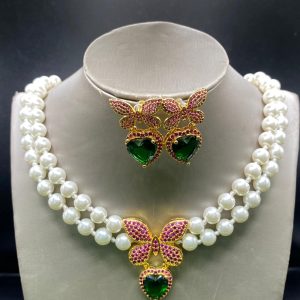PEARLS......EARRINGS AND NECKLACE - Image 26