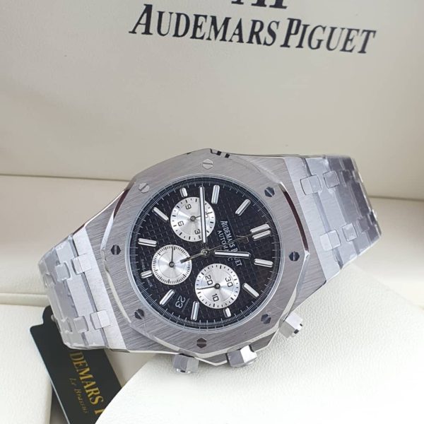 Designer wristwatches for men