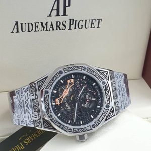 Designer wristwatches for men