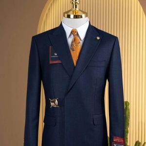 Side breasted designers suits for men