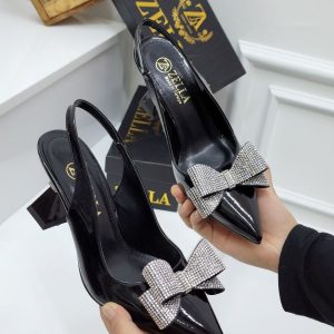 Classy heel shoes for ladies