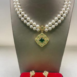 Bead set - Earrings and Necklace - Image 4