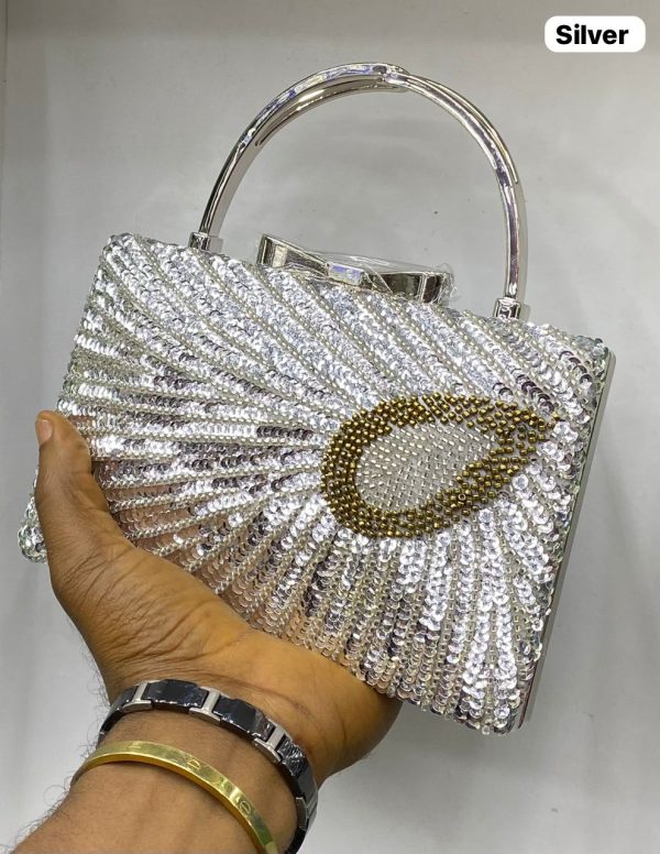 SILVER CLUTCH PURSE