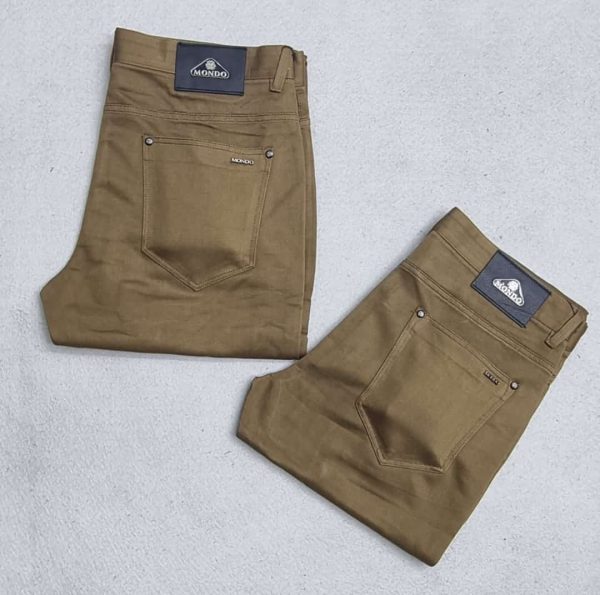 Chinos trousers