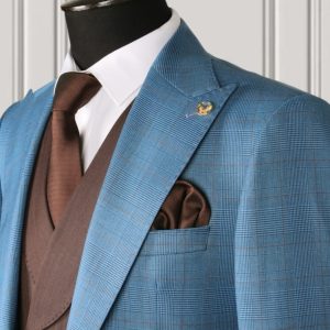 MARIO CASAS CHECKED SUIT - Image 17