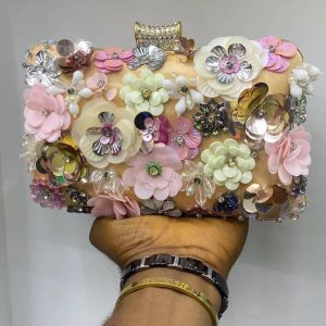 CLUTCH PURSE WITH FLOWERS