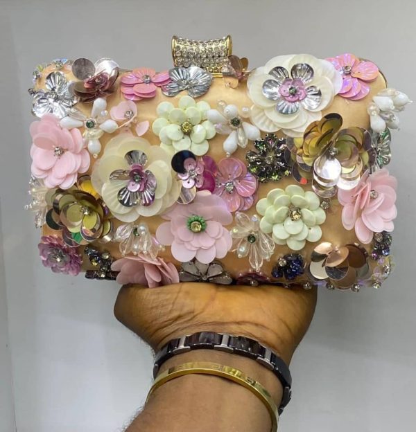 CLUTCH PURSE WITH FLOWERS