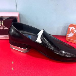 Leather shoes for men