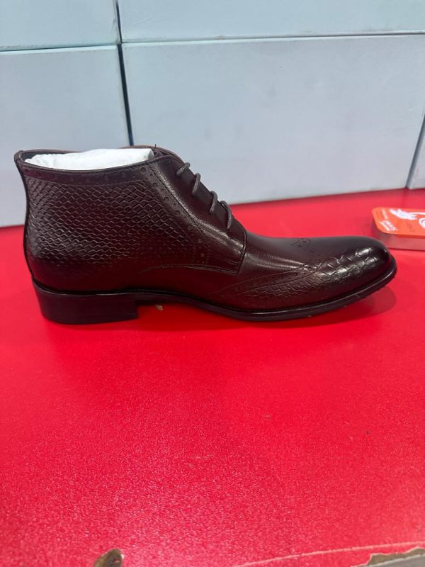 Leather shoes for men
