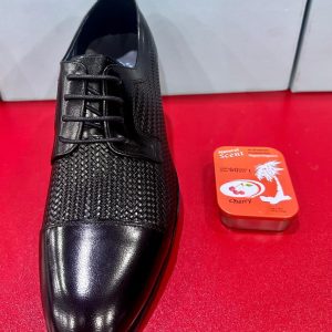 Leather shoes for men