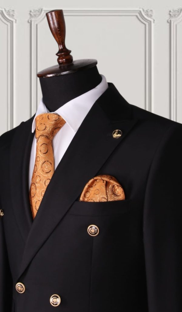 MARIO CASAS TURKISH SUIT - Image 8