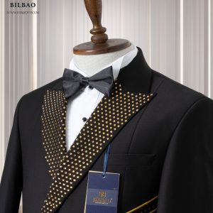 BILBAO CEREMONIAL STONE SUIT - Image 9