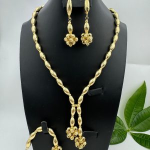 QUALITY NECKLACE SET - Image 9