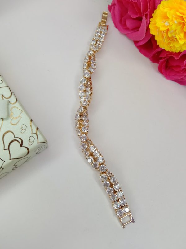 beautiful bracelets for ladies