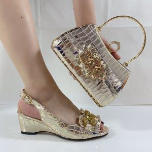 low heel sandal & purse