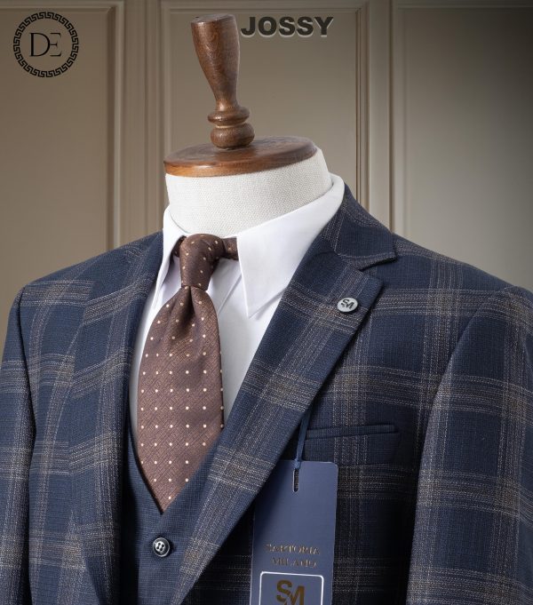 MARIO CASAS CHECK SUIT - Image 10