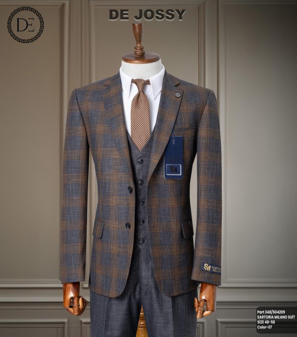Short sleeve suit for men