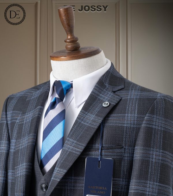 MARIO CASAS CHECK SUIT - Image 5