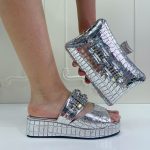 Low heel slippers and purse for women