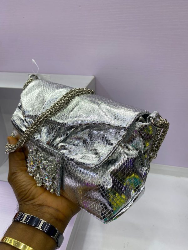 LADIES HANDBAGS - Image 8