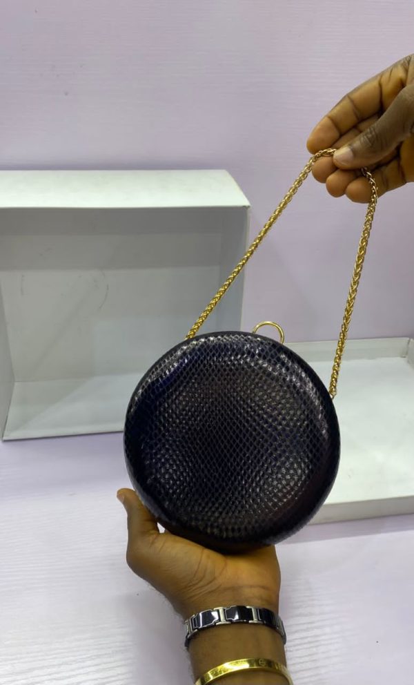 GLITTERING LADIES PURSE - Image 4